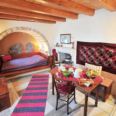 Izambo Pensjonat 3*