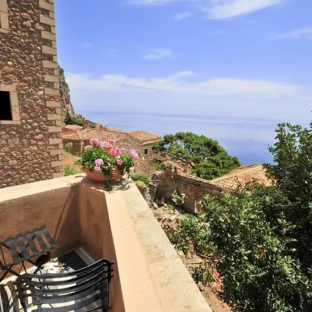 Izambo 3* Monemvasia